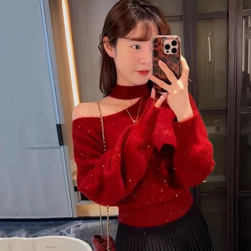 冬季时尚百搭新年红色斜肩挂脖毛衣女秋冬宽松露肩针织衫上衣