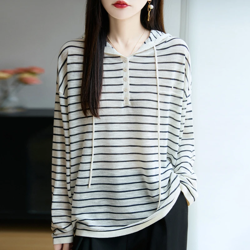 羊范松弛感条纹帽衫女外搭宽松慵懒风打底衫2025初秋新款精纺羊毛