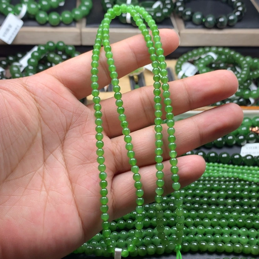 【闪购商品】颈饰未镶嵌和田玉（碧玉）卡4