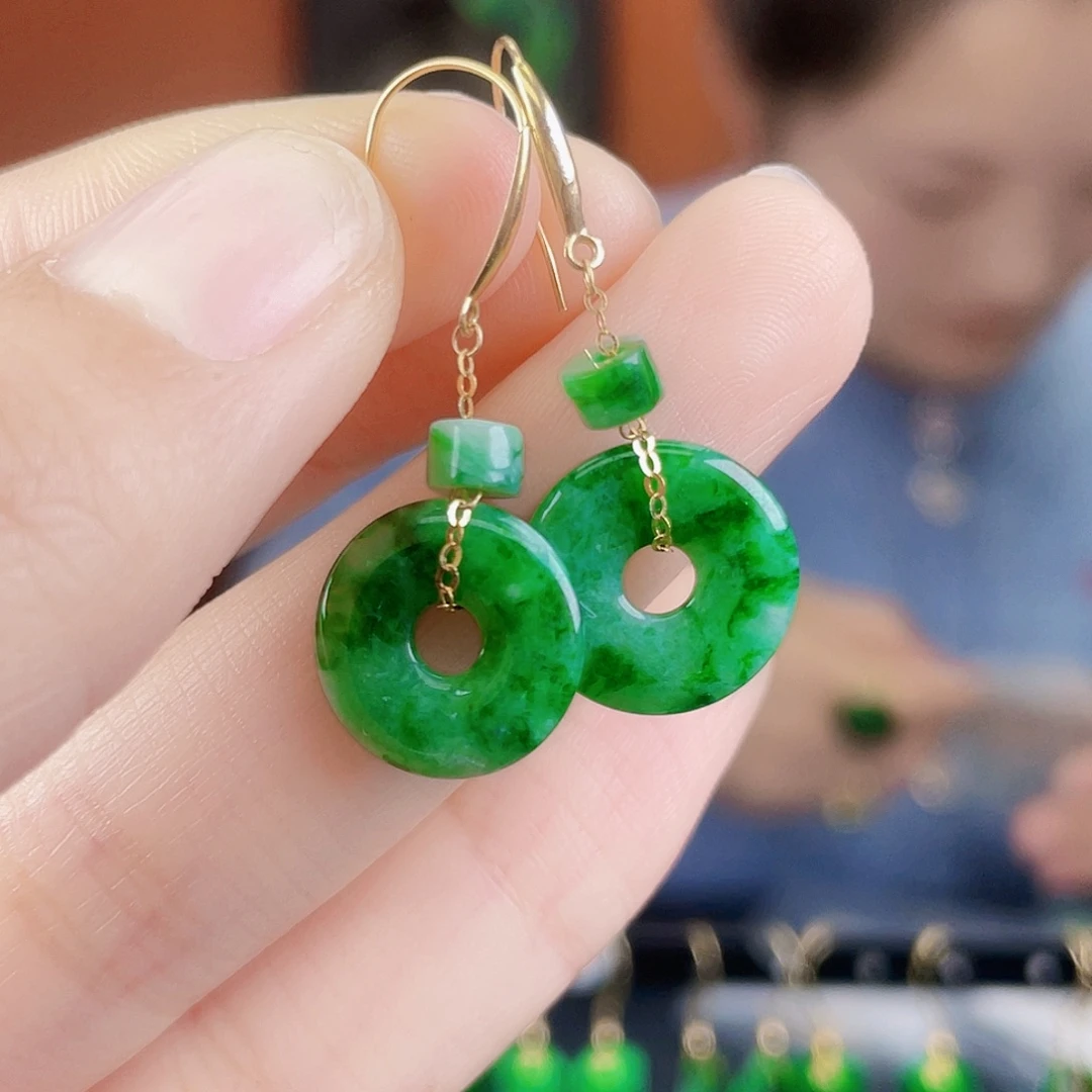 翡翠18K金镶嵌耳饰