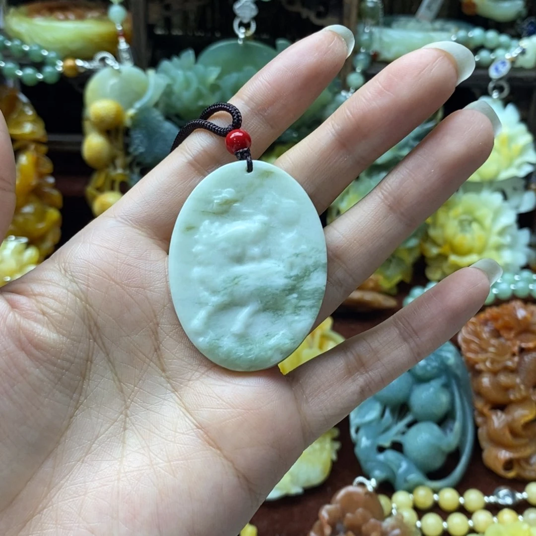 蛇纹石玉颈饰未镶嵌