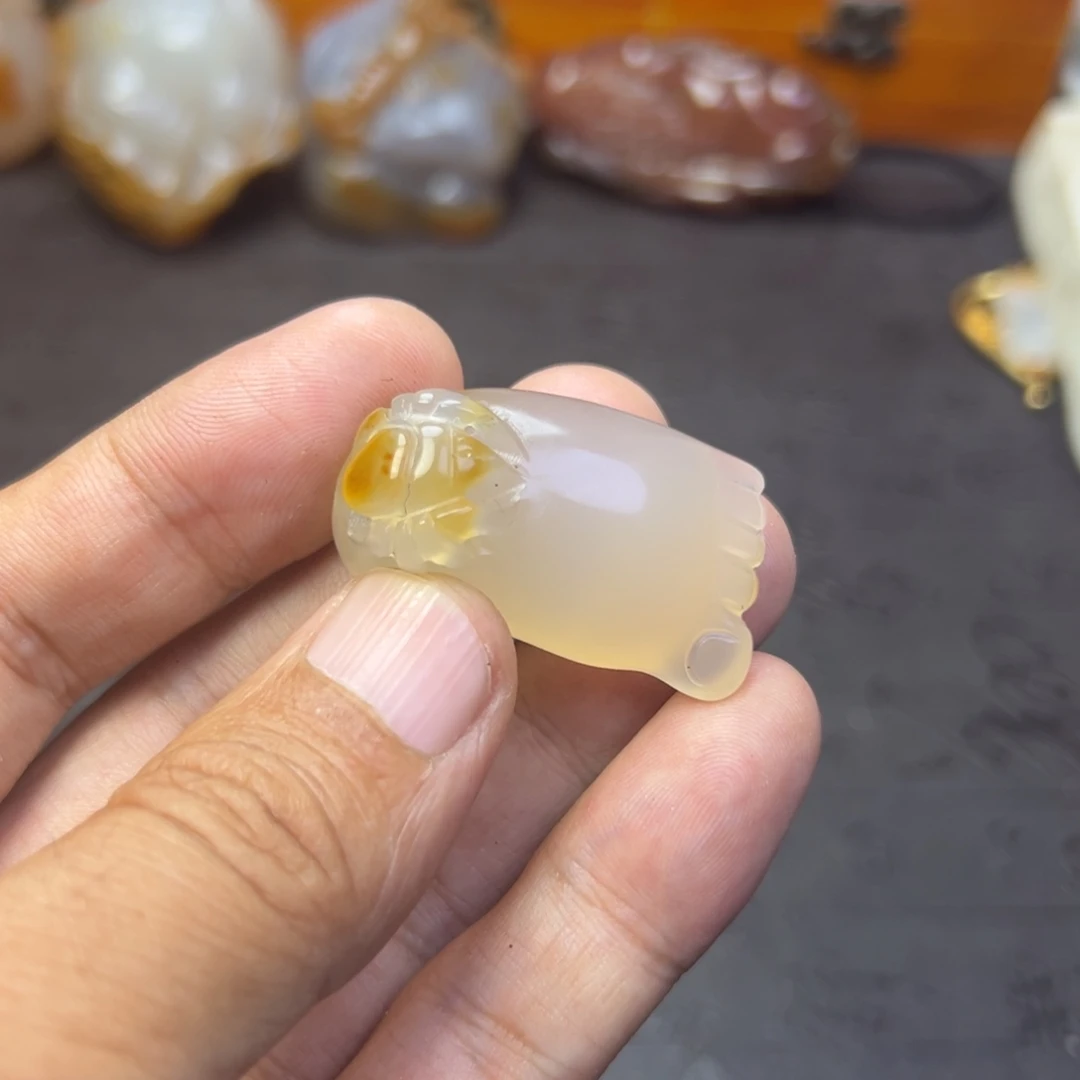 壹***湬未镶嵌手把玛瑙/玉髓
