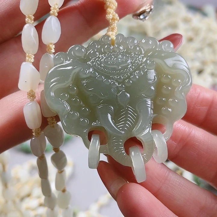 未镶嵌和田玉挂件