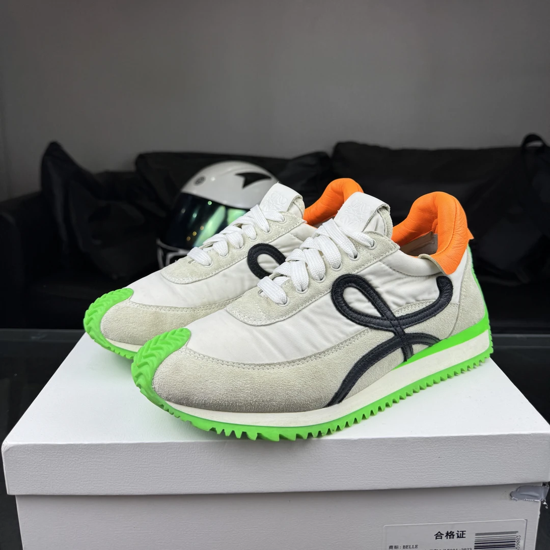 99新 LOEWE/罗意威 Flow Runner白绿跑鞋37码配盒99新