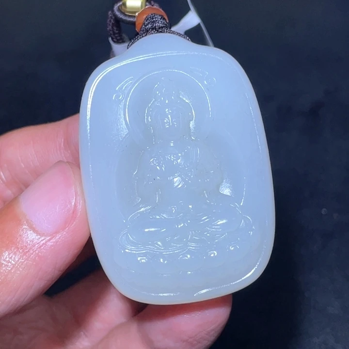 和田玉未镶嵌颈饰J