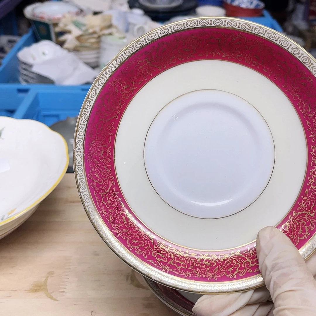 解***鞋鹿屋家的美丽瓷器呀