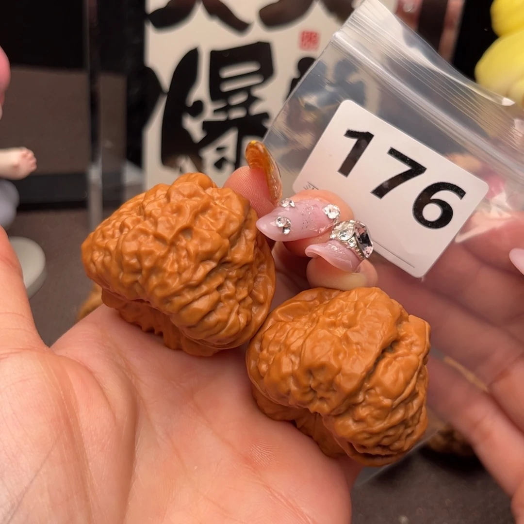 文玩核桃吊坠K*。蛤蟆