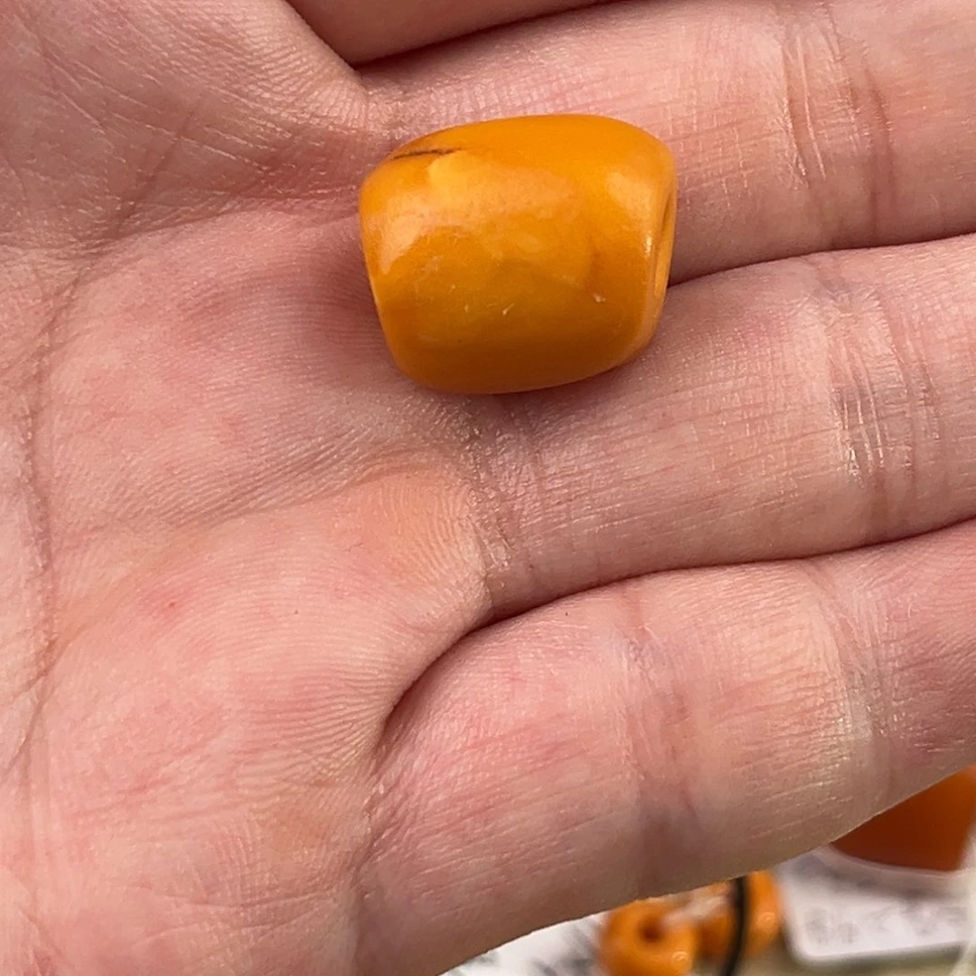未镶嵌颈饰蜜蜡觞*老蜜蜡