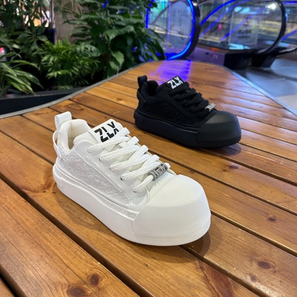 简约风休闲风系带素面时尚休闲鞋平底秋季富家千金风