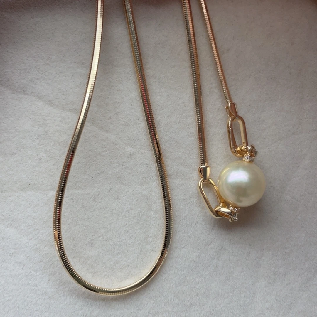 颈饰银S925镶嵌海水珍珠Q21