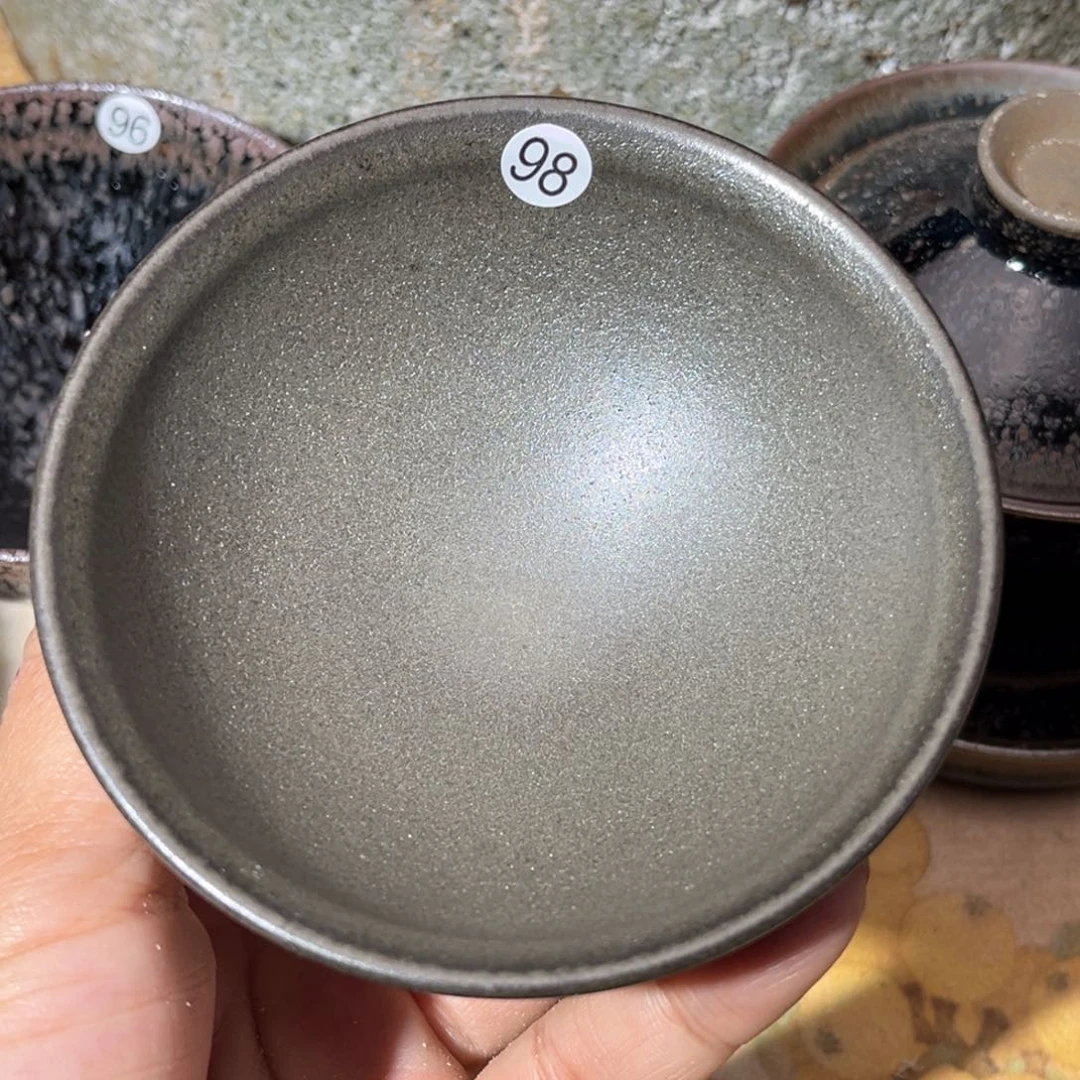 茶盏义兴龙窑坚持真柴烧