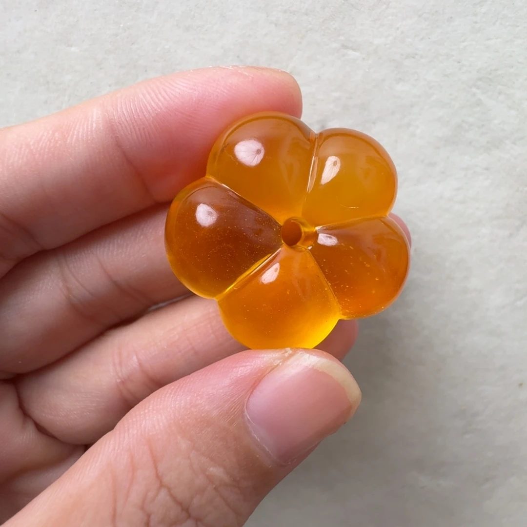 蜜蜡未镶嵌珠宝奇石超过七天不退不换