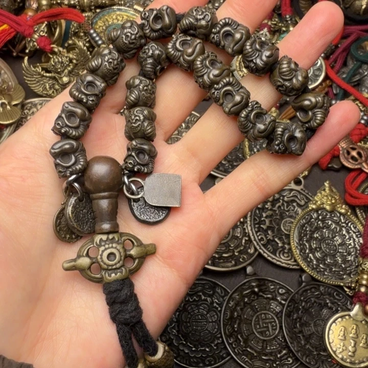 藏传文玩九宫如图