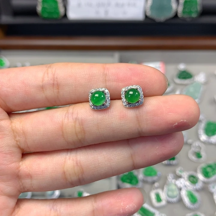 翡翠未镶嵌耳饰耳钉