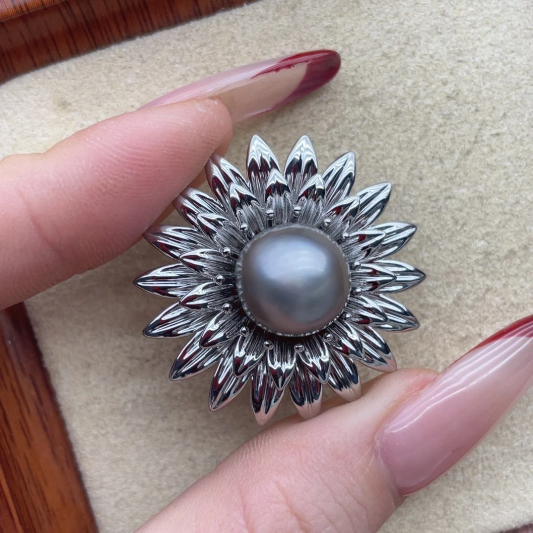 胸饰未镶嵌海水珍珠W1