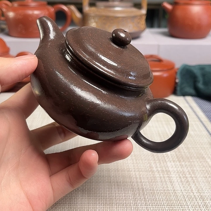 徐***徐宜兴原矿手工紫砂壶