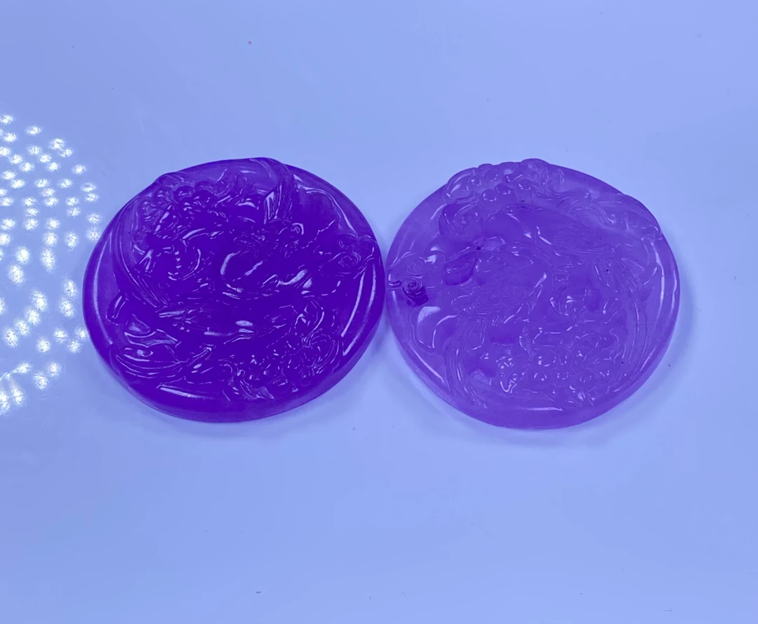 紫色鸟雕刻牌吊坠随机发一个L210