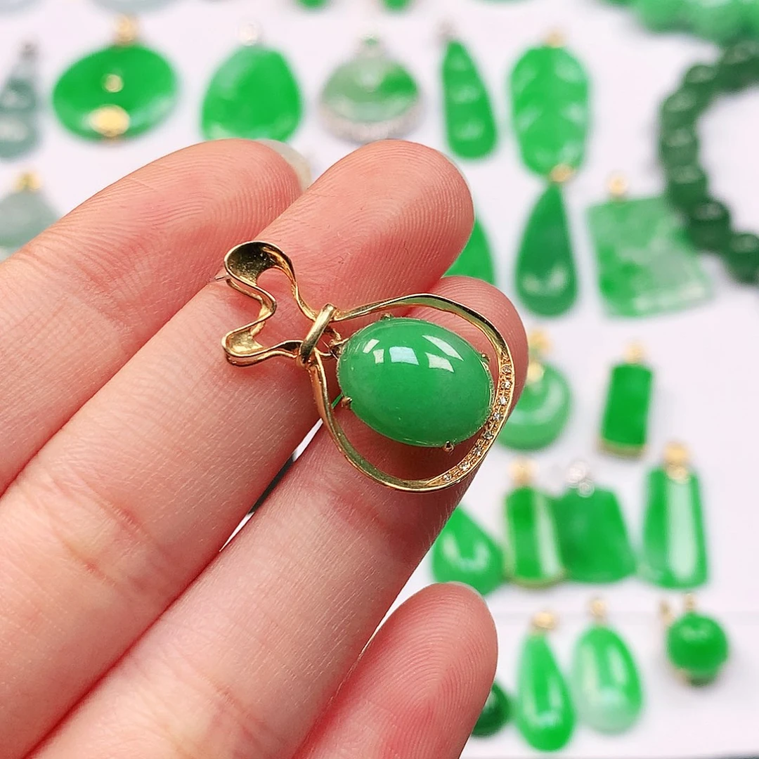 吊坠(不含链)18K金镶嵌翡翠