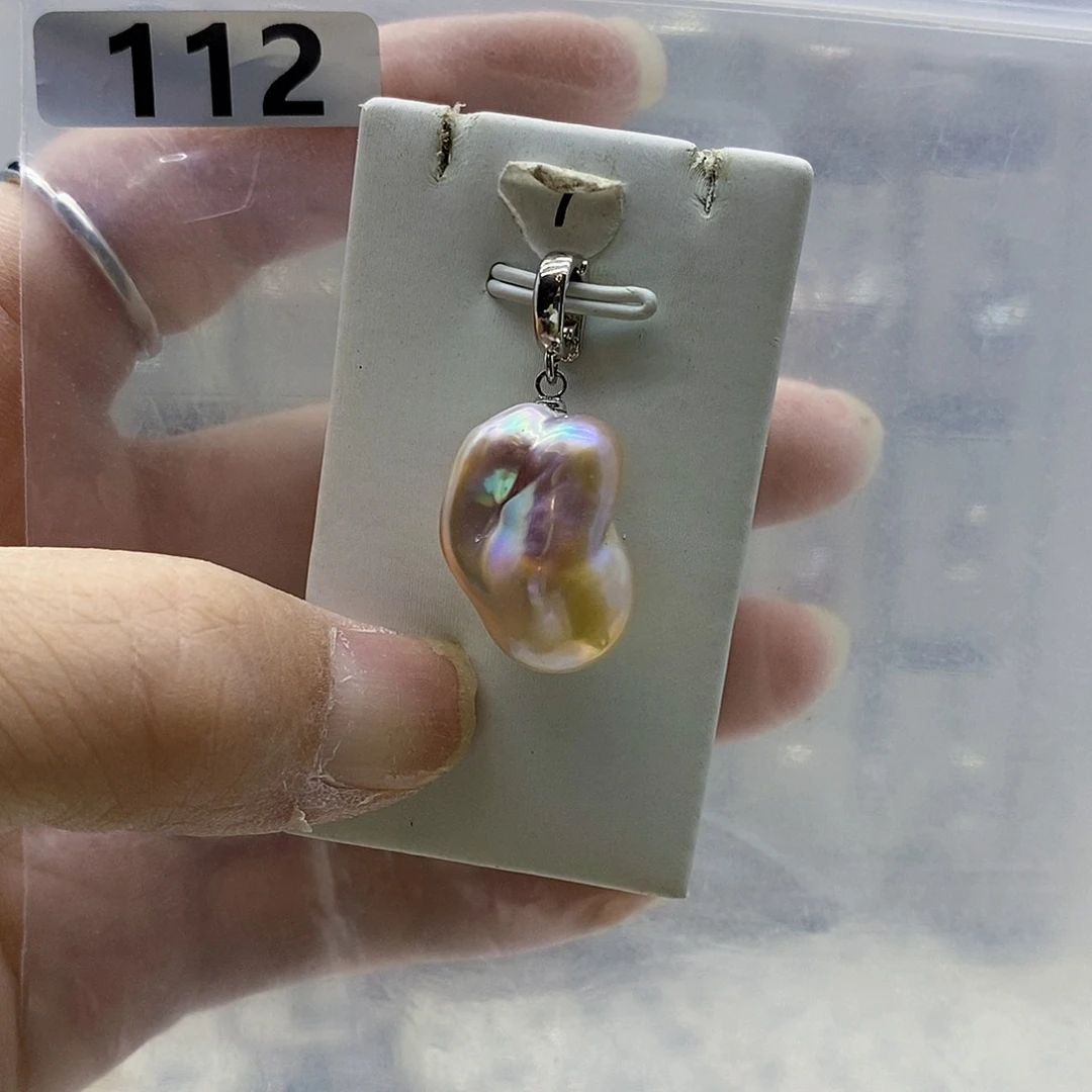 合金耳饰淡水珍珠