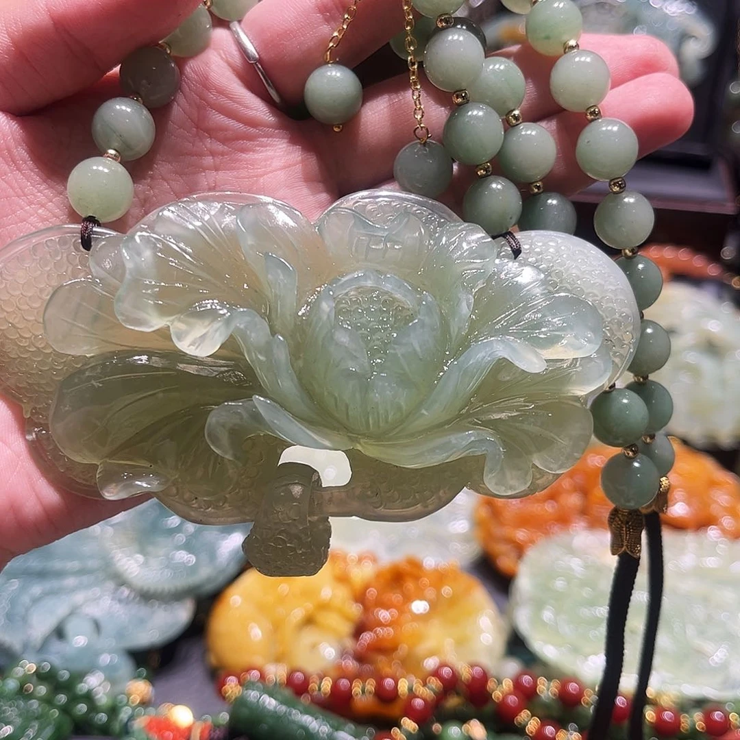 未镶嵌岫玉毛衣链