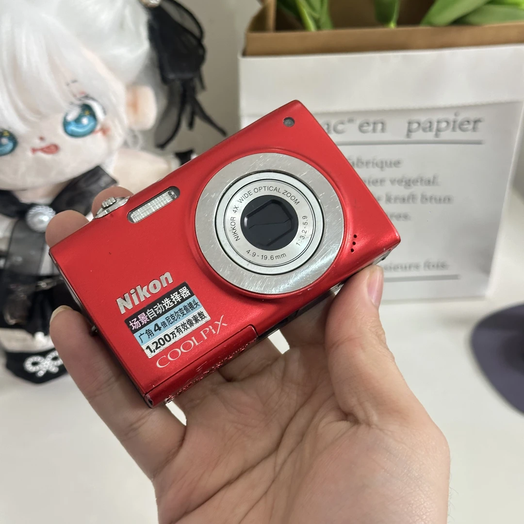 9新 Nikon/尼康 尼康s2500色彩感好滤镜多奶油质感带配件