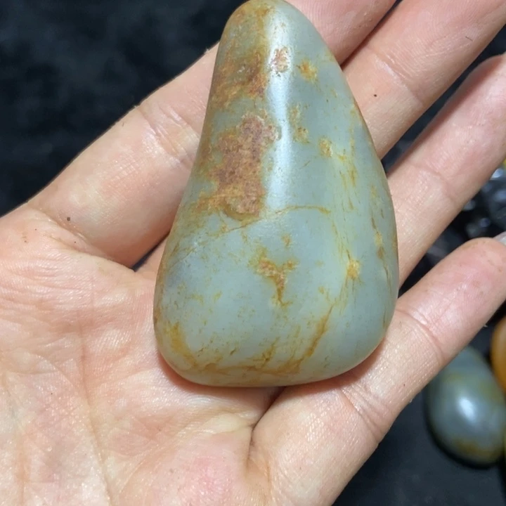 克***台未镶嵌和田玉（糖玉）挂件