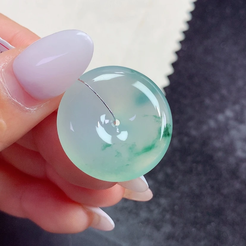 【闪购商品】颈饰未镶嵌翡翠