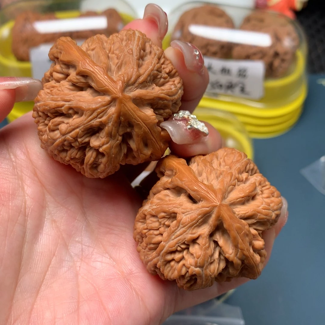 文玩核桃吊坠手**云47-11844-1