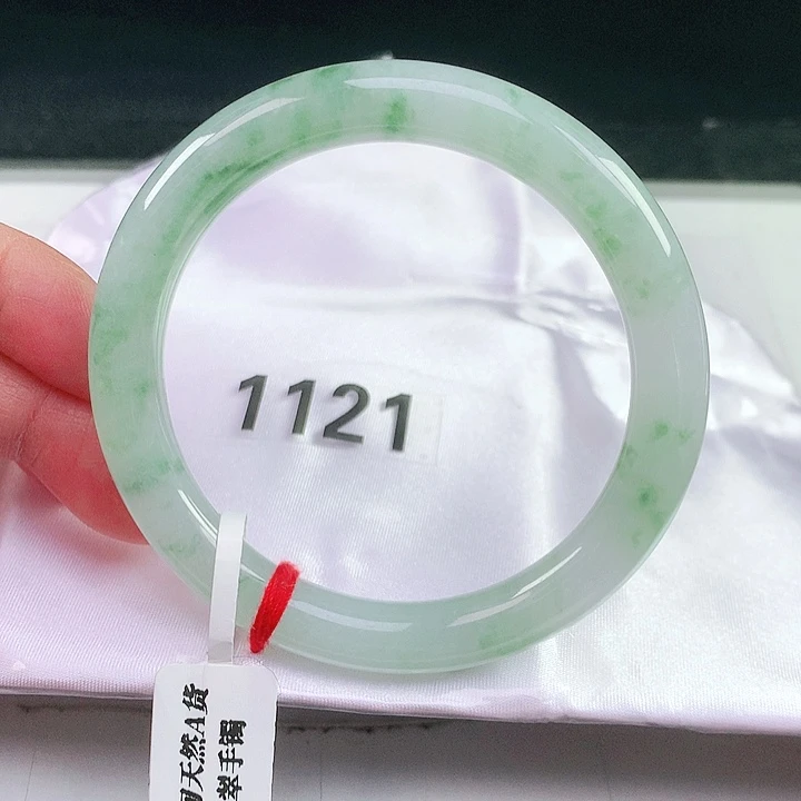 未镶嵌手镯（圆镯）翡翠1121