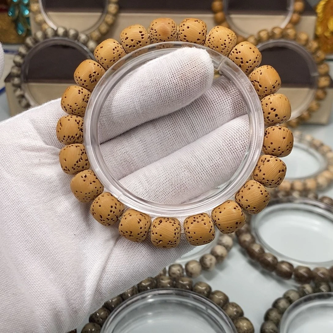 星月菩提手串一物一图原生态同枝挂车链接（勿拍）！