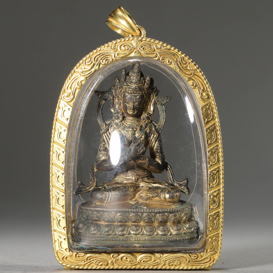 Lot14清代 铜鎏金无量寿佩佛