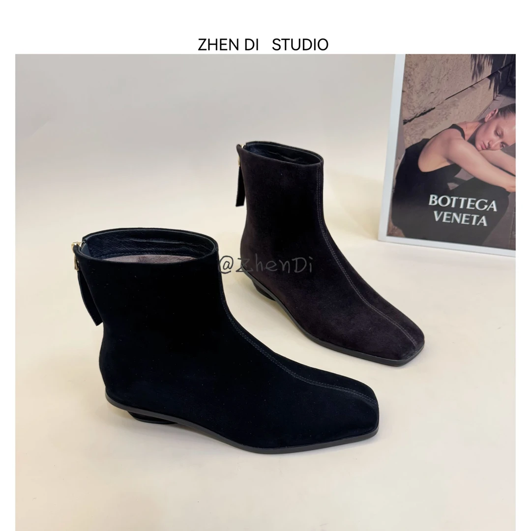 臻弟ZHENDI冬季设计师款气质英伦风方根女靴编织羊反短靴SC51060