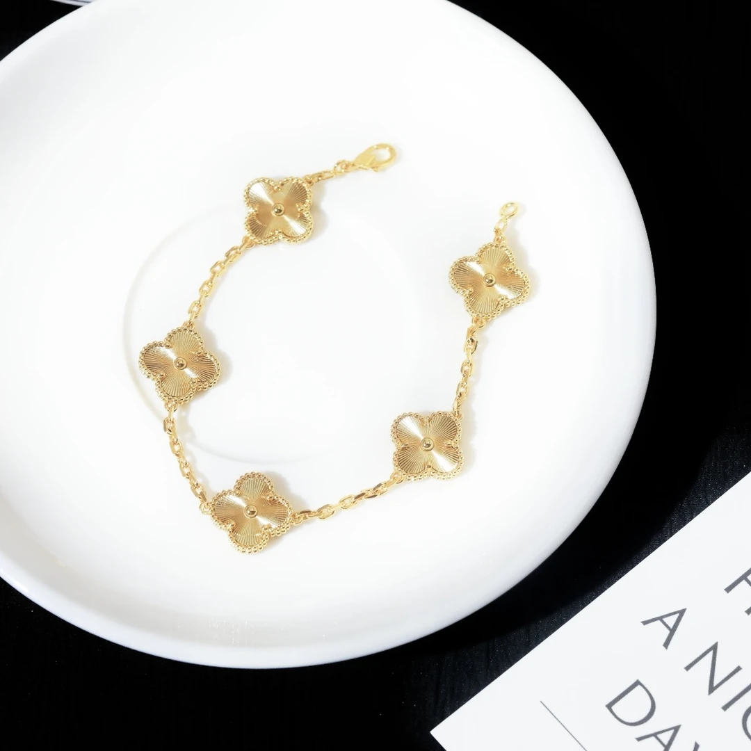 倒模款）K黄镭射五花手链气质大气