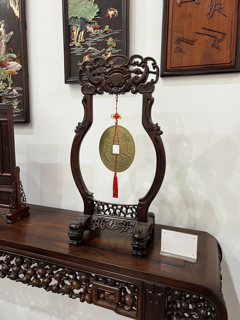 实木摆件精品大气装饰红(铜钱挂件)