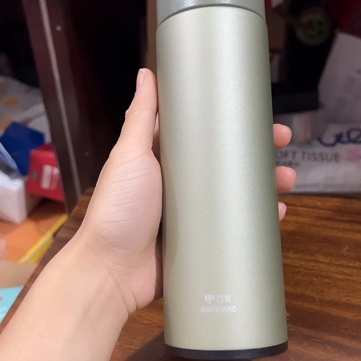 万象D20绿色304没有网450保温杯➕杯套
