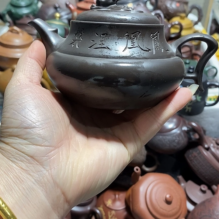 紫砂茶壶微瑕微笑