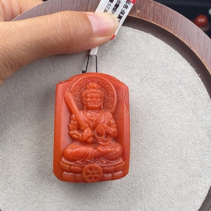 未镶嵌吊坠南红玛瑙