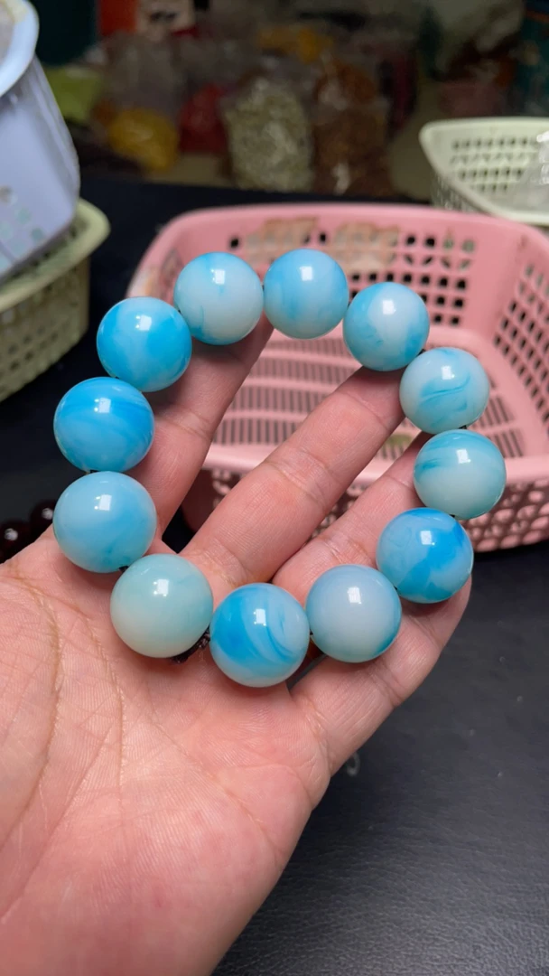 B505   20 乳白蓝白蜜手串