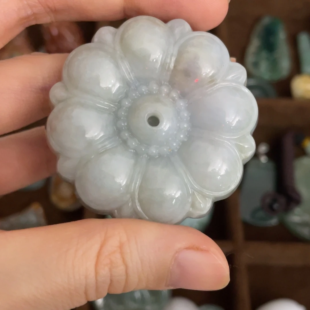 翡翠未镶嵌颈饰糯种绿底香插