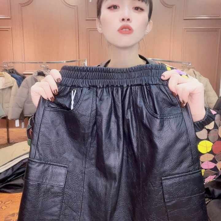 90……115斤皮短裙，