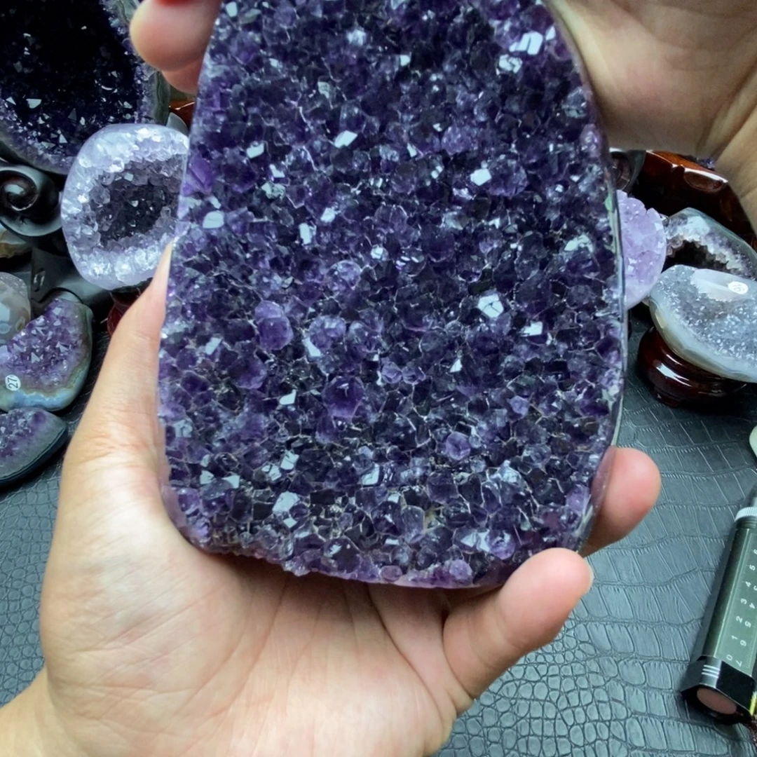 未镶嵌大型摆件（非配饰）紫晶