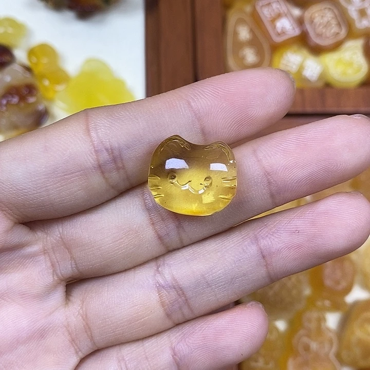 橄榄核吊坠小猫头85