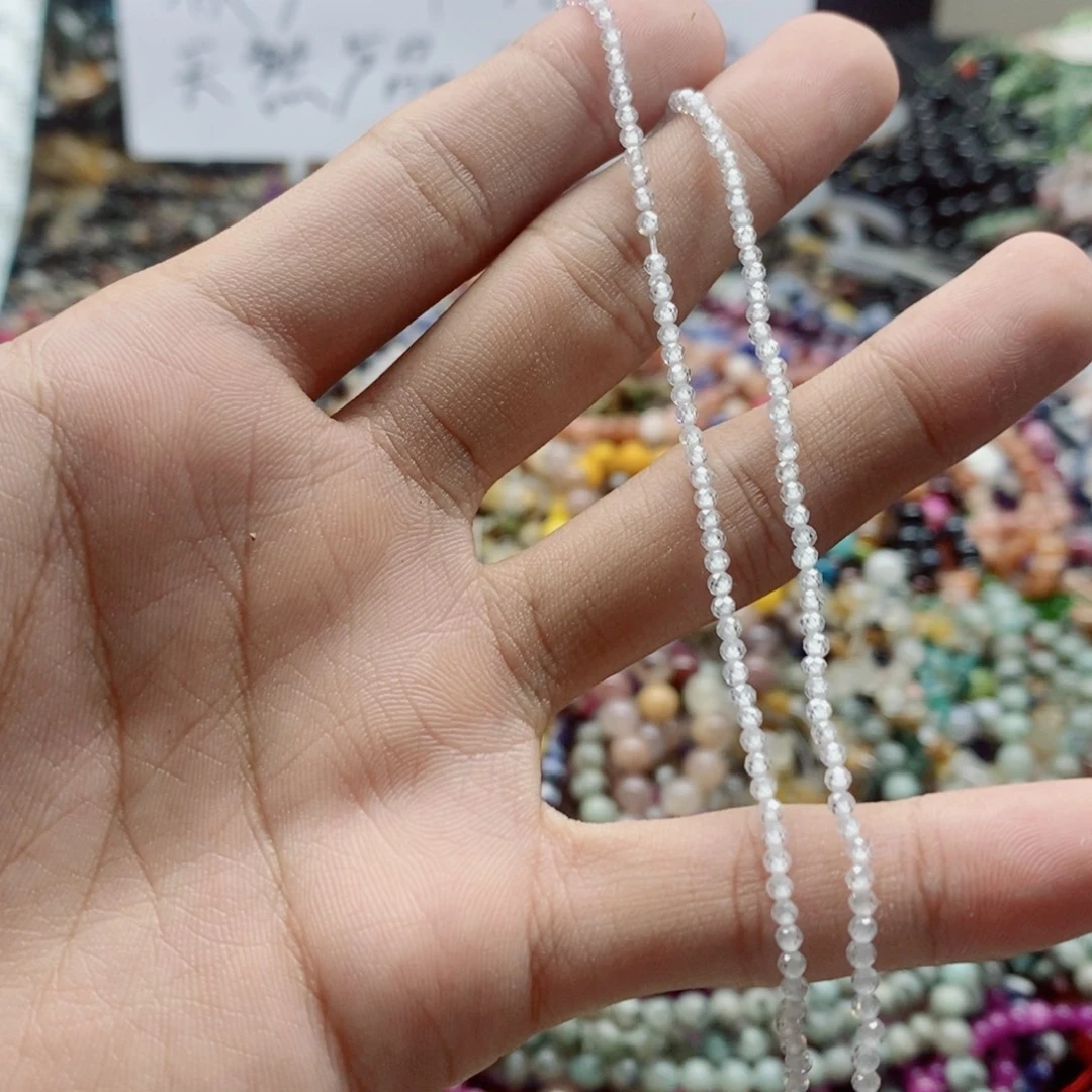 玛瑙/玉髓未镶嵌珠宝半成品一条天然2mm白锆石圆珠A级