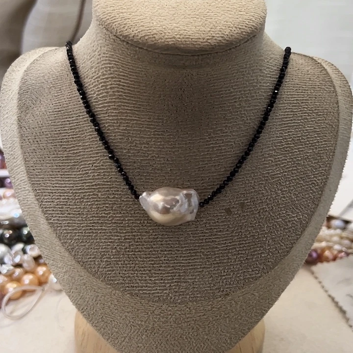 颈饰未镶嵌淡水珍珠