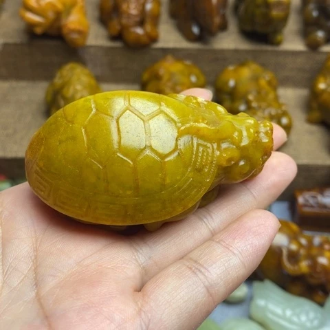 蛇纹石玉未镶嵌颈饰16