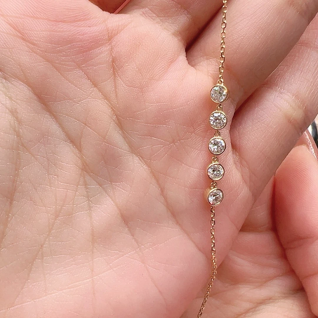 实验室培育钻石18K金镶嵌0.558ct K黄五钻泡泡手链