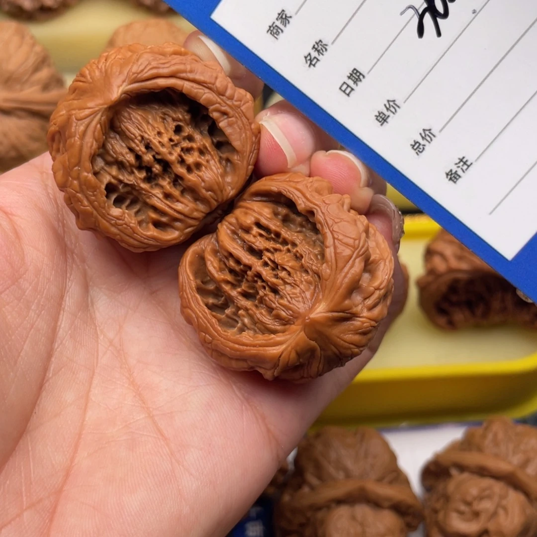 勇***锅吊坠文玩核桃362号聚宝盆