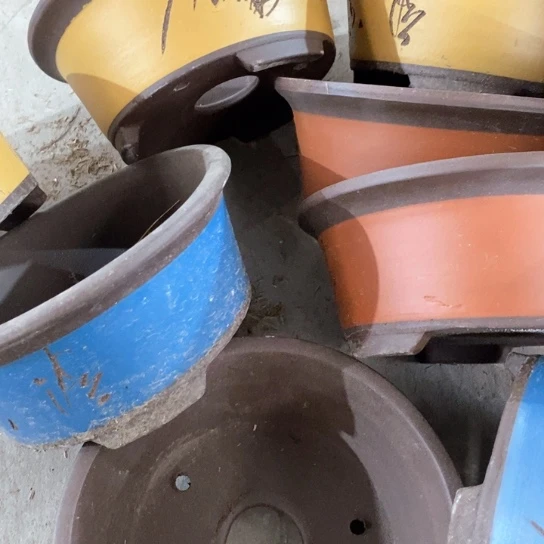 紫砂花盆100-8。    22-9