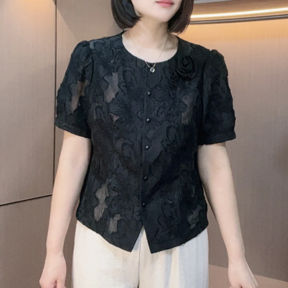 炫女人女装气质时尚休闲百搭夏季洋气短袖镂空设计感圆领小衫2152