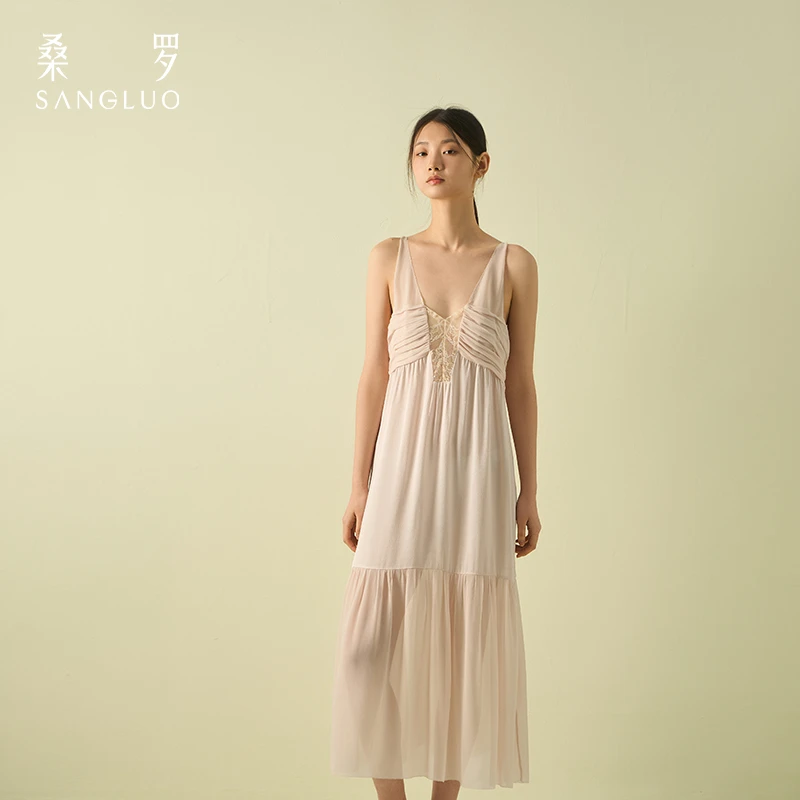 桑罗浪漫乔其鱼尾真桑蚕丝舒适吊带裙女夏深V性感度假裙03A23227